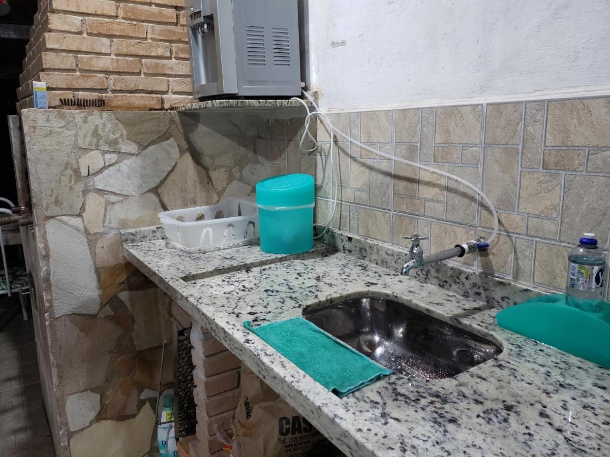 Casa Vista Para Montanha Pet Friendly คารากัวตาตูบา ภายนอก รูปภาพ