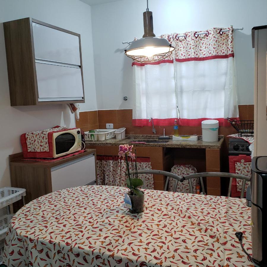 Casa Vista Para Montanha Pet Friendly คารากัวตาตูบา ภายนอก รูปภาพ